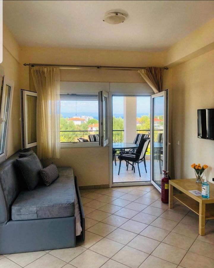 Deres Apartments Chaniotis Dış mekan fotoğraf