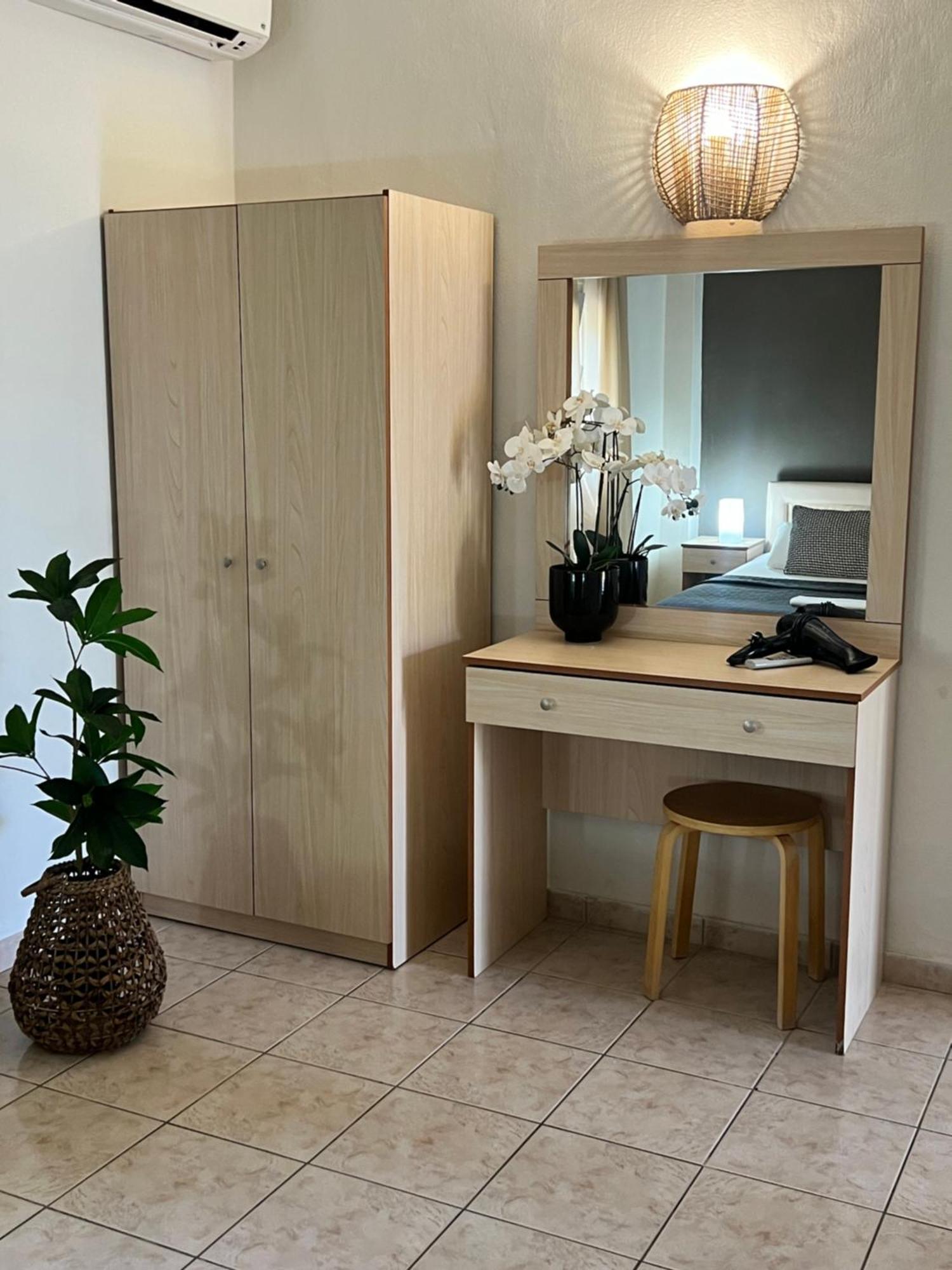 Deres Apartments Chaniotis Dış mekan fotoğraf