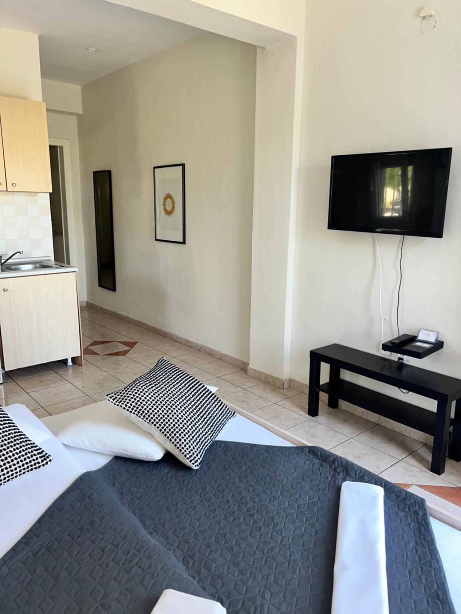 Deres Apartments Chaniotis Dış mekan fotoğraf