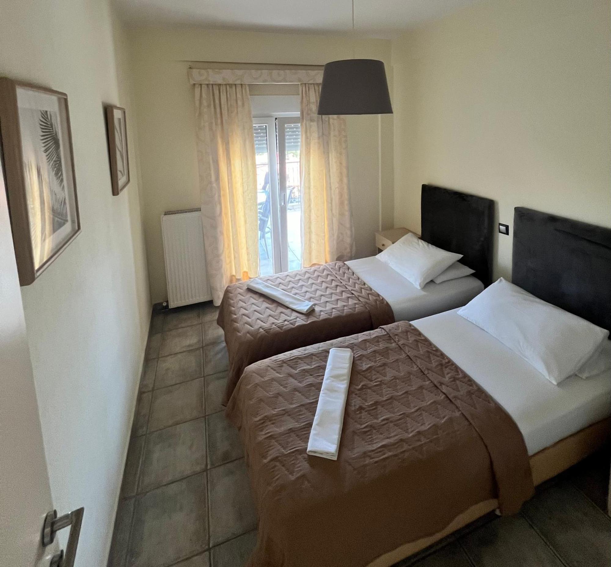 Deres Apartments Chaniotis Dış mekan fotoğraf